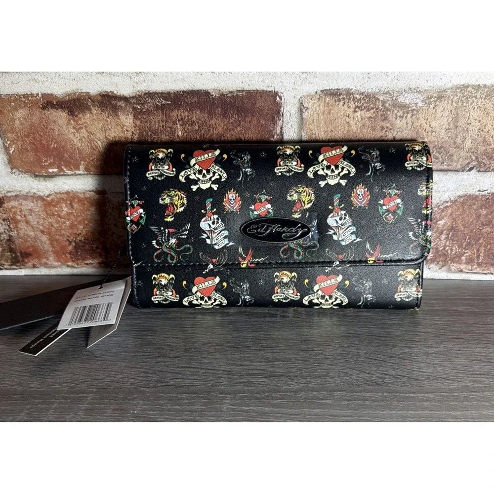 NWT Ed‎ Hardy Wallet Card Holder Bifold Snap Closure Black Graphic Tattoo Design